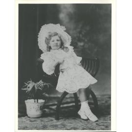 Dodds, Laura Winifred