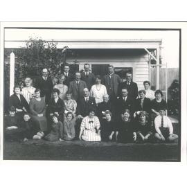 ELLIOTT FAMILIES MT ROSS