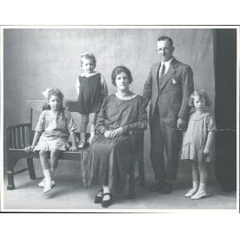 Archibald Graham Valentine (3), Ruby (nee Jones) Valentine, Valerie Valentine, Marie Valentine, Jim (4) Archibald