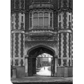 Looking through archway into the quadrangle, University of Otago