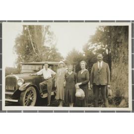 Roderick Finlayson with his mother and aunt and uncle Winifred and Arthur Wilson, and Dodge motor car