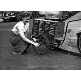 Louise Sutherland with bicycle trailer