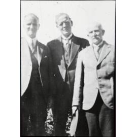 'Mssrs Lennox, McPheat and M. Hendry', members of Mosgiel Presbyterian Church