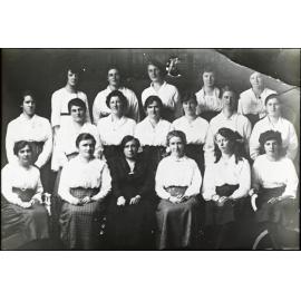Unidentified young women, possibly associated with Mosgiel Presbyterian Church