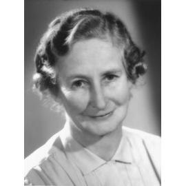 Dr Elizabeth Gregory