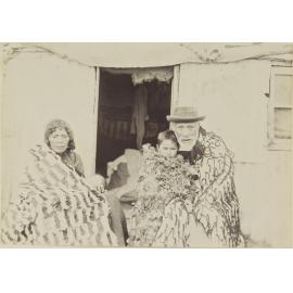 Heniwai Hampstead, and Neho Hampstead, and Wī Pōkuku