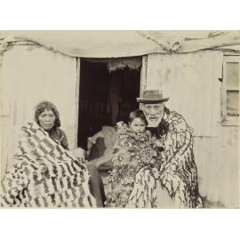 Heniwai Hampstead, Wī Pōkuku, and Neho Hampstead