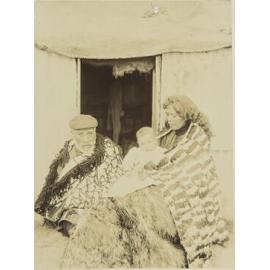 Wī Pōkuku, Heniwai Hampstead, and Neho Hampstead