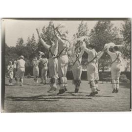 'Shurry, Leo, John O (hat) Morris dancing'