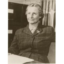 Professor Elizabeth Gregory