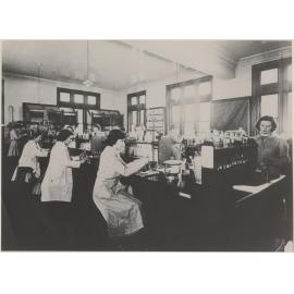 'Laboratory for Chemistry of Foods 2 - Chemistry of the Household'