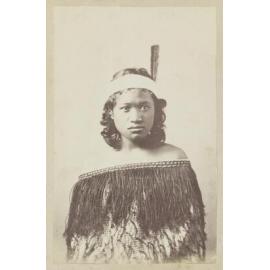 Māori girl