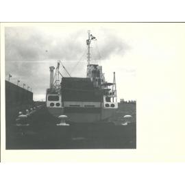 Lady Sophie. Heavy lift ship discharging cargo at Bluff