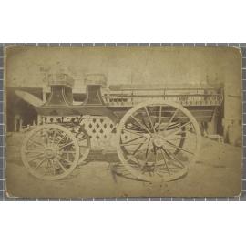 Four-wheeled horse-drawn open carriage with two front seats and side benches