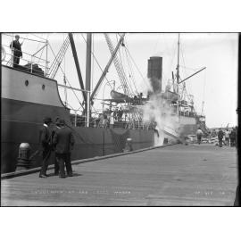 SS Dulwich at the Cross Wharf