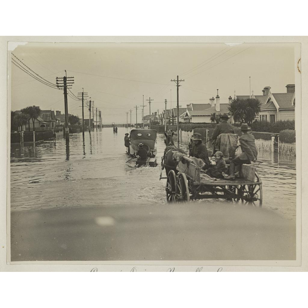 Photograph album of Dunedin flood - P1990-015/23