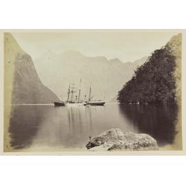 Harrison's Cove, Milford Sound
