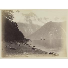 Mount Phillips, Milford Sound