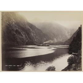 Wet Jacket Arm, Dusky Sound