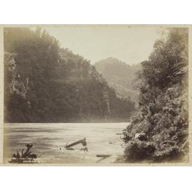 Haratira, Wanganui River