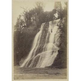 Paparoa Falls, Near Whenuatere, Wanganui River