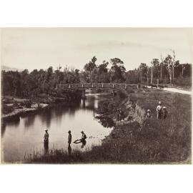 Mungatarara [Mungatarere] Bridge, near Carterton