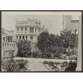 Garden and Auctioneers' building