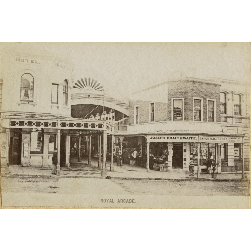 Photograph album of Dunedin views - P2006-013/2