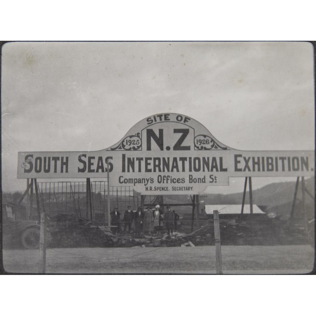 Photograph album of New Zealand and South Seas Exhibition, Dunedin, 1925-1926 - P2008-023