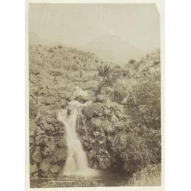 Ngāuruhoe (Tongariro) - active volcano