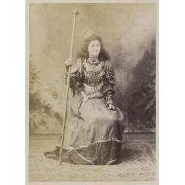 Queen Ulrique / Miss M. Pistor