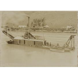 Otago Dredge, N.Z.