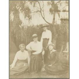 Four Mountney sisters