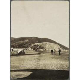 Road around the exhibition