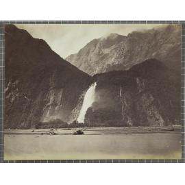 The Bowen Fall, Milford Sound, 560 feet