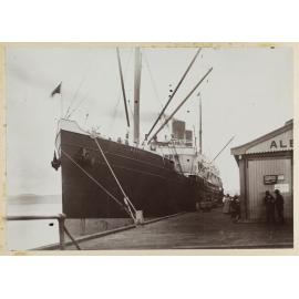 Turbine steamer 'Maheno'