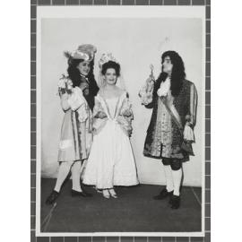 Kiri Te Kanawa and Malvina Major