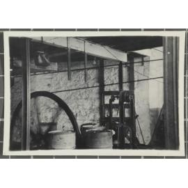 Reefing wheel and strand detector