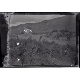 Clutha River, Beaumont-Miller's Flat Railway camp