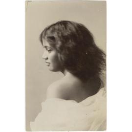 Unidentified Māori girl