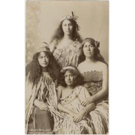 Maori belles