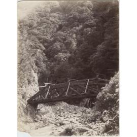 Bridge, West Coast