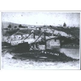 Red Clyde Bridge built 1879