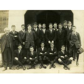 Otago Boys' High School, 'up. V Form'