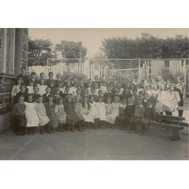 Children at Kaikorai School