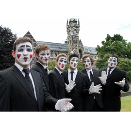 The University Sextet, Orientation Week