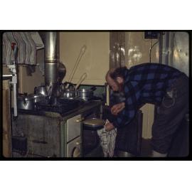Lowe testing fruit pie in oven