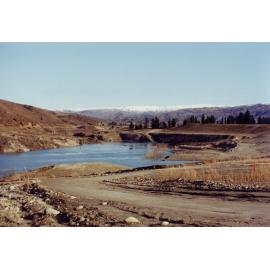 Kawarau River, looking to Robertshaw Bridge
