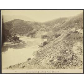Up river from 9/40.  Duck Point Tunnel