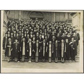 Graduands 1946